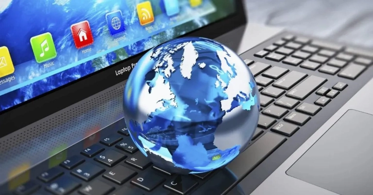 Hình ảnh về tác hại của Internet đối với trẻ em và người dùng
